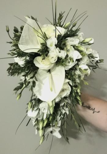Bouquet de mariée retombant